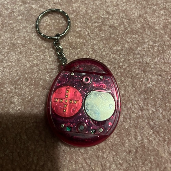 Vintage Tamagotchi Connection V2 - Picture 2 of 3